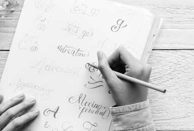 7成概率冲欧冠！曼联瞄准4人，夏窗豪赌能否圆梦